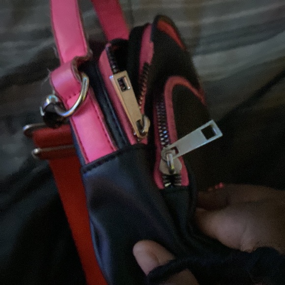 It’s a little bit, but I’m going to throw a sheep - Picture 4 of 5